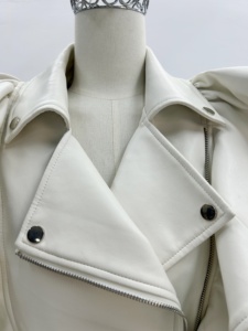 <span class=keywords><strong>Gilet</strong></span> in <span class=keywords><strong>pelle</strong></span> bianco antivento alla moda, <span class=keywords><strong>gilet</strong></span> in pizzo alla moda, giacca in <span class=keywords><strong>pelle</strong></span>, colore e taglia personalizzabili, <span class=keywords><strong>gilet</strong></span> in <span class=keywords><strong>pelle</strong></span> da <span class=keywords><strong>donna</strong></span> - Product Image 5