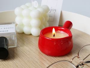 Velas de Masaje Luxmasa con Aceites Esenciales e Infusión de Cera de Soja para Cuerpo y Piel - Product Image 3