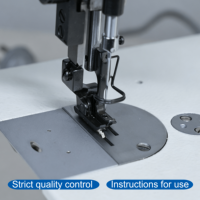 Machine à coudre à point noué à pied marcheur pour matériaux épais, à haute efficacité, avec élévateur pneumatique pour la fabrication de tapis de canapé et de ballons de sport