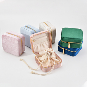 Wholesale velvet Travel Jewellery Packaging Ring Earring Bracelet Necklace Velvet Jewelry Box