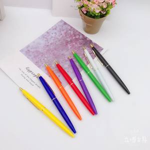 Bolígrafo de plástico barato con clip dorado y plateado, bolígrafo de bola con logotipo personalizado, bolígrafo de promoción de banco y hotel más popular - Product Image 2