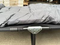 Lit de camping portable d'extérieur en métal avec tissu Oxford et maille respirante, inclinable, pliable, léger, mobile, moderne, pour chambre à coucher ou au sol