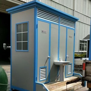 Baño Portátil de Panel Sándwich, Diseño Rústico, para Uso en Parques, Baño Exterior Resistente - Product Image 3