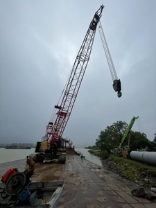 Grue sur chenilles d'occasion Sany SCC850A 85 tonnes, moment de levage 358 t.m, hauteur maximale 57 m, composants principaux : boîte de vitesses, pompe, moteur - Product Image 2