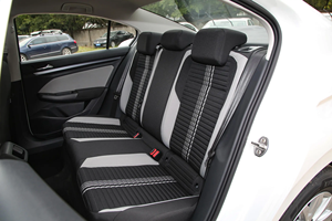 <span class=keywords><strong>Volkswagen</strong></span> Bora Usata 2024 200TSI DSG Euro VI Berlina Stabile LHD Turbo 36000 km Basso Chilometraggio Trazione Anteriore Veicolo a Benzina - Product Image 6