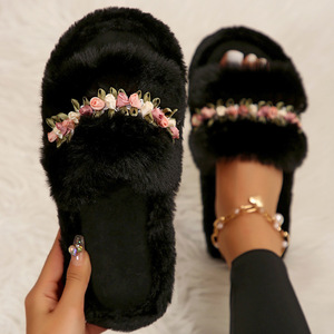 <span class=keywords><strong>Fourrure</strong></span> à semelle souple pour femmes Offre Spéciale pour pantoufles avec mode d'imitation de fleur à la maison pour l'été, le printemps et l'automne - Product Image 1