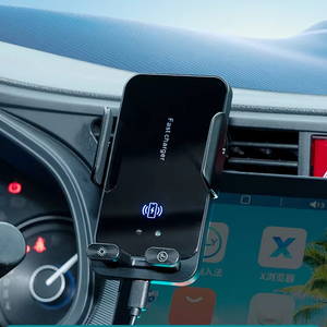 AP600 Plástico <span class=keywords><strong>GPS</strong></span> Tracker Cable de carga para coche Niños Mascotas - Product Image 1