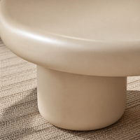 Table basse en forme de nuage arrondie avec un profil bas et une base cylindrique pour la maison, l'hôtel, le salon et la zone de réception