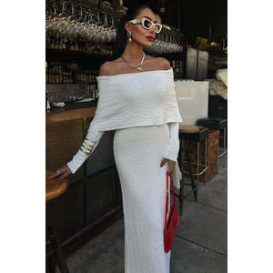 ชุดราตรีผ้าเครปทรงเอแบบเปิดไหล่ สีเอครู สวมใส่สบาย เข้ารูปตามแนวเอวธรรมชาติ - Product Image 4