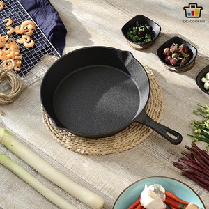 ชุดเครื่องครัวเหล็กหล่อ 4 ชิ้น - กระทะย่าง จานร้อน กระทะทอด ทนทาน ไม่ติดกระทะ อุปกรณ์ครัวสำหรับบ้านและ<span class=keywords><strong>ร้าน</strong></span>อาหาร - Product Image 3