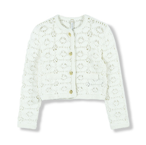 เสื้อคาร์ดิแกนไหมพรมถักมือแบบมีกระดุม แขนยาว คอกลม สำหรับผู้หญิง ฤดูใบไม้ร่วง ปี 2025 รับผลิตแบบ OEM&ODM - Product Image 2