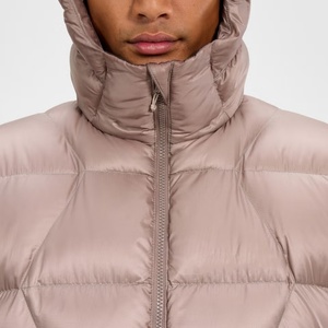 Doudoune matelassée tendance pour homme, style européen, coupe-vent, 90/10 duvet, pour la randonnée et l'alpinisme, personnalisable, OEM - Product Image 2