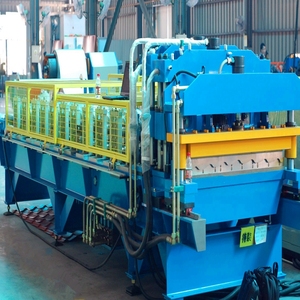 Machine <span class=keywords><strong>de</strong></span> profilage <span class=keywords><strong>de</strong></span> tôles en acier pour toitures métalliques avec engrenages et moteur 380V, garantie 1 an, Liming - Product Image 4