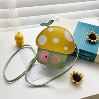Sac à bandoulière pour femme en cuir PU, adorable petit sac en forme de champignon de dessin animé
