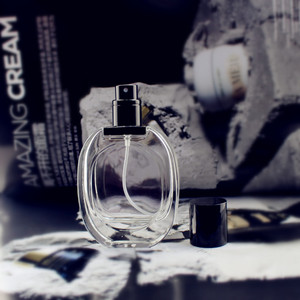 Flacon de parfum en verre transparent 30 ml, ovale plat, type pulvérisateur, flacon cosmétique de voyage - Product Image 3