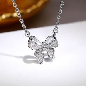 Orecchini a perno con fiocco stile coreano, piccoli, eleganti e chic, gioielli per le orecchie da donna, per il pendolarismo, l'uso quotidiano, come regalo - Product Image 6