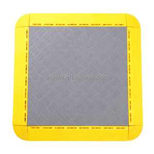 Dalles de <span class=keywords><strong>sol</strong></span> de <span class=keywords><strong>garage</strong></span> en PP emboîtables, système de fixation par clic, design moderne, antidérapantes, imperméables, faciles à nettoyer, pour usage intérieur, design graphique pour - Product Image 1