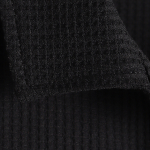 เสื้อโปโลลำลองสีดำสำหรับผู้ชายระดับไฮคลาส ผ้าสั่งทำพิเศษ ผลิตแบบ OEM ODM - Product Image 4