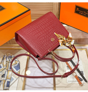New Fashion Designer Crossbody Bags High Quality PU Leather <b>Shoulder</b> Messenger Bag Casual Totes Luxury Women Handbags and Purses - Product Image 6