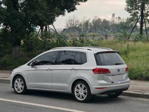 <span class=keywords><strong>Volkswagen</strong></span> <span class=keywords><strong>Golf</strong></span> Usado, 5 Puertas, 5 Asientos, Hatchback Económico, Gasolina, 280TSI DSG R-Line, Hecho en China - Product Image 3