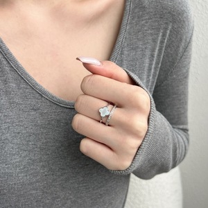 Anello Aperto Quadrifoglio Portafortuna in Argento Sterling 925 di Alta Qualità SPJ, Gioiello Raffinato per Fidanzamento e Matrimonio - Product Image 6