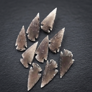 Figura de Ágata Negra Hecha a Mano de 1-1.5 Pulgadas, Artesanía Natural, Punta de Flecha de Piedra Preciosa Tallada a Mano, para Acción de Gracias - Product Image 6