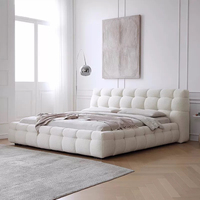 Lit Moderne Populaire en Tissu Rembourré Crème Blanc Nuage, Ensemble de Meubles de Chambre, Lit en Bois de Haute Qualité, Dernier Cri, Design de Créateur