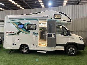 Autocaravana de Lujo 4X2 4X4 para Viajes Familiares, <span class=keywords><strong>Camping</strong></span> al Aire Libre, Viajes en Autocaravana, Otras Camionetas - Product Image 2