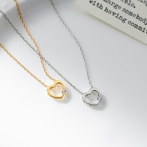 Collar de Plata de Ley 925 con Colgante de Corazón Romántico para Mujer, Cadena Dulce con Dije de Amor, Joyería de Moda - Product Image 1