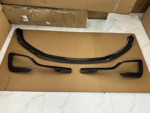 Kit carrosserie carbone modifié pour <span class=keywords><strong>Maserati</strong></span> Ghibli 2014-2017 : Lame avant, Lame latérale, Lame arrière, Aileron arrière - Compatible OLIVER - Product Image 5