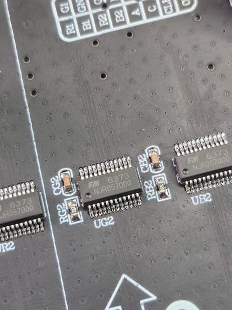 LS9739S LS9739STR SSOP24  Driver IC ChipLED Display Driver IC Chip  GS2017SPI LED Display Components Circuit Paper, Connector