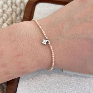 Fabricant de bijoux élégants Dylam, bracelet en argent sterling 925 avec perles rose clair, chaîne en zircone 5A, trèfle à quatre feuilles - Product Image 2