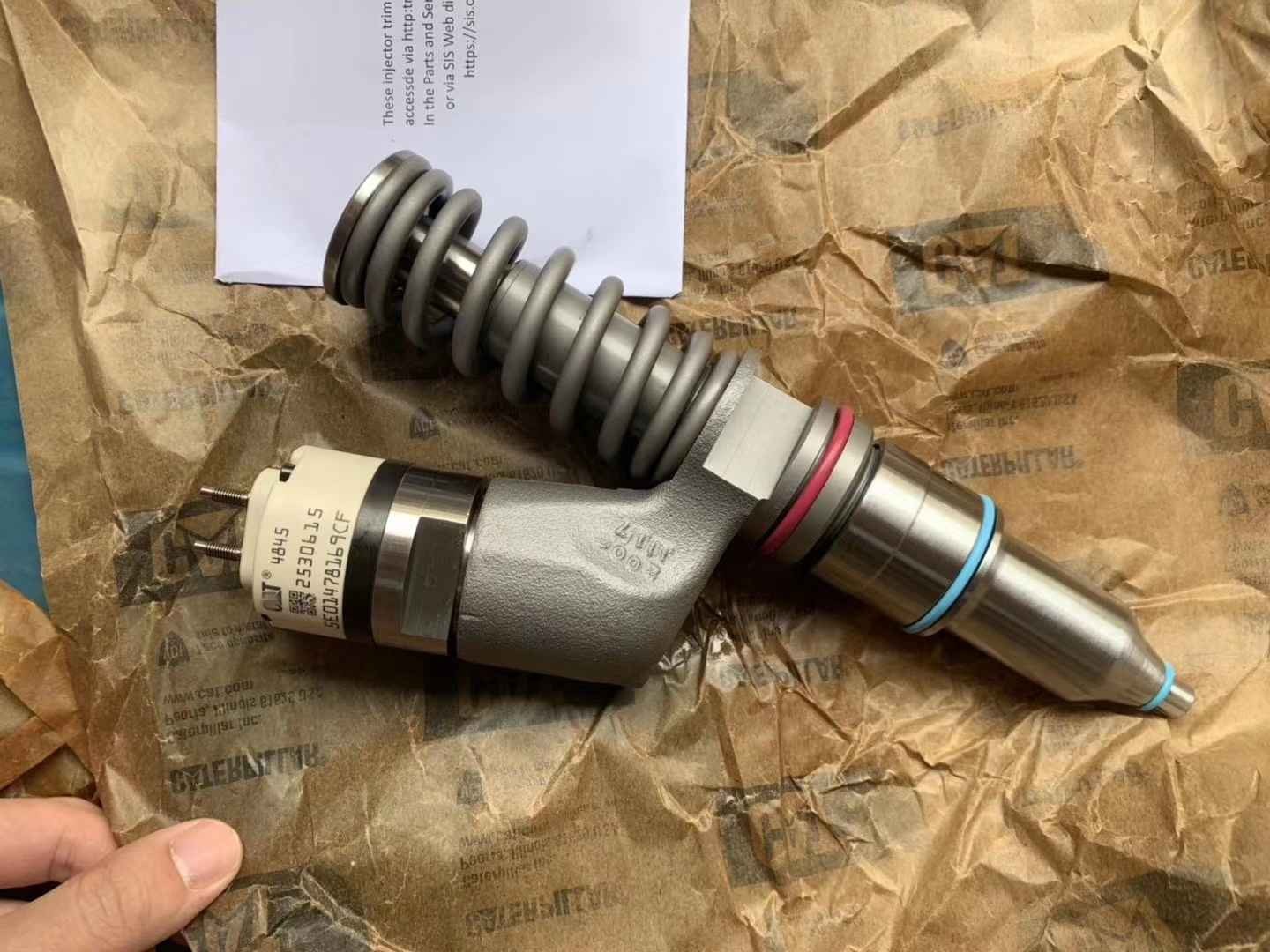 common rail injector 249-0713 10R-3262 diesel fuel injector 2490713 10R-3262 for Cat C13 C11 engine For caterpillar 2490713