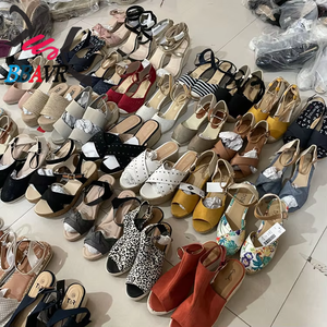 Liquidación en Stock: Lote de Sandalias de Plataforma con Cuña y Alpargatas de Moda para Mujer, Estilos Variados - Product Image 4