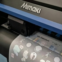 Imprimante DTF Mimaki TxF300-75 800 mm, machine d'impression textile rouleau-à-roule avec secoueur de poudre et sécheur pour l'impression de t-shirts