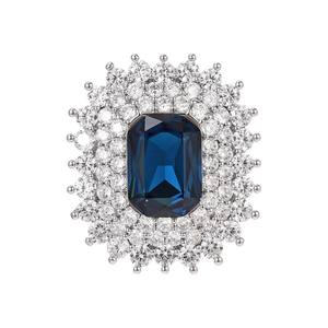 Broche personnalisée en alliage plaqué or, style palais rétro, motif floral, élégante, luxueuse, polyvalente, pour fêtes, mariages, robes de cérémonie, cadeau - Product Image 1