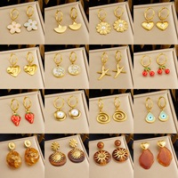 Boucles d'oreilles pendantes vintage en acier inoxydable plaqué or 18 carats, motif cercle, cœur et fleur, bijoux de niche irréguliers plaqués or pour femme, cadeau