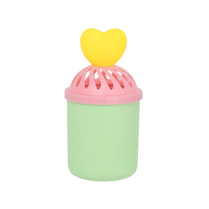 Ambientador sólido para coche, forma de corazón, plástico, aroma duradero, decoración creativa para aromaterapia en el coche - Product Image 1