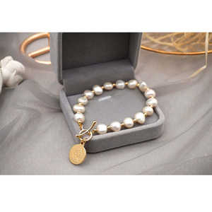 WENCHI Pulsera hecha a mano con perlas de agua dulce para mujer con diseño fluido, color blanco, 15-16 cm - Product Image 4