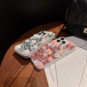Custodia di Lusso con Diamanti per <span class=keywords><strong>iPhone</strong></span> 17 <span class=keywords><strong>Pro</strong></span> <span class=keywords><strong>Max</strong></span> 16 15 14 <span class=keywords><strong>13</strong></span>, Cover Glitterata con Strass, Fiori <span class=keywords><strong>Rosa</strong></span> e Perle per Donna - Product Image 5