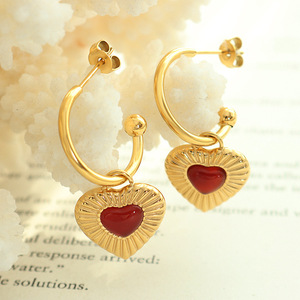 Juego de Joyería de Acero Inoxidable con Baño de Oro PVD de 18K, Resistente al Agua, Único, <span class=keywords><strong>Nunca</strong></span> se Desvanece, Collar con Colgante en Forma de Corazón, Aretes - Product Image 3