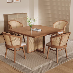 Chaise de salle à manger à dossier en rotin avec assise rembourrée verte et pieds en bois à embouts dorés – Mobilier moderne pour restaurant et maison - Product Image 2