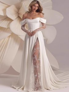 Robe de mariée sirène/trompette sans bretelles en dentelle, satin blanc haut de gamme, antistatique, longueur ras du sol avec traîne - Product Image 3
