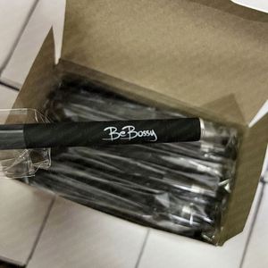 Bolígrafo de Gel Cj661 de Carbono Esmerilado de 0.5 mm, para Negocios, Oficina, Estudiantes, Exámenes, Regalos Promocionales Personalizados - Product Image 4