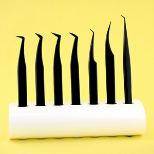 Las mejores pinzas para extensión de pestañas, 45 pinzas de volumen de 90 grados, pinzas para pestañas con punta de fibra para pestañas rusas, acero inoxidable, negro - Product Image 1