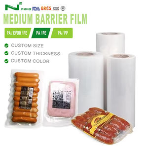 Film étirable Coex de qualité alimentaire Matériau PE à barrière moyenne Emballage sous vide en rouleau flexible de viande sûre pour le <span class=keywords><strong>transport</strong></span> du poisson - Product Image 1