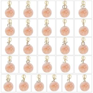 LLavero de 26 letras en inglés DIY, llavero de bola de piel de conejo de diamante brillante, llavero de <span class=keywords><strong>carmetal</strong></span> de cristal de felpa, bolso, regalo de joyería, venta al por mayor - Product Image 2