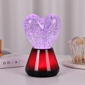 Новинка, подарок для детей, RGB, изменение цвета, музыкальное управление звуком, светодиодный ночник с блестками и абажуром в форме сердца - Product Image 1