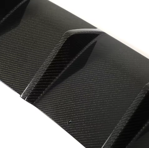 Ốp khuếch tán cản sau bằng sợi carbon SHENGTIAN dành cho Porsche Macan Base/GTS/SUV, bề mặt đánh bóng, lắp đặt dễ dàng, 2022-2023, mã ST-P-M001 - Product Image 3