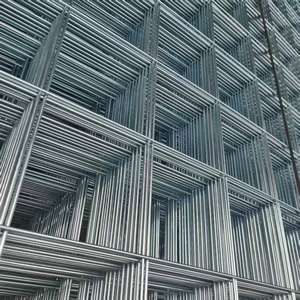 Fabrika doğrudan tedarik sağlam dayanıklı 25*25mm sıcak daldırma galvanizli hayvan kafesi kaynaklı örgü üniforma örgü delik kesme çiftlik çiti - Product Image 2